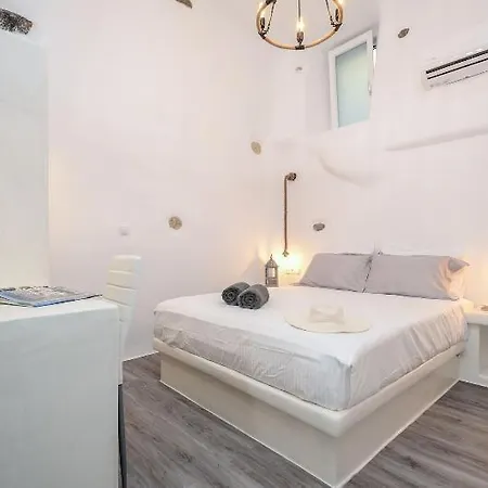 Venetian 3* Naxos City